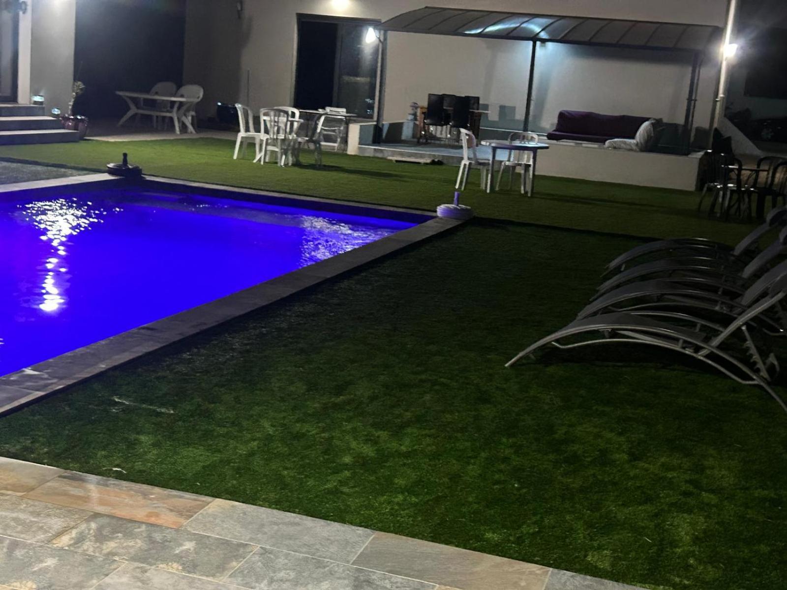 Grande Villa Avec Piscine Bompas  Buitenkant foto