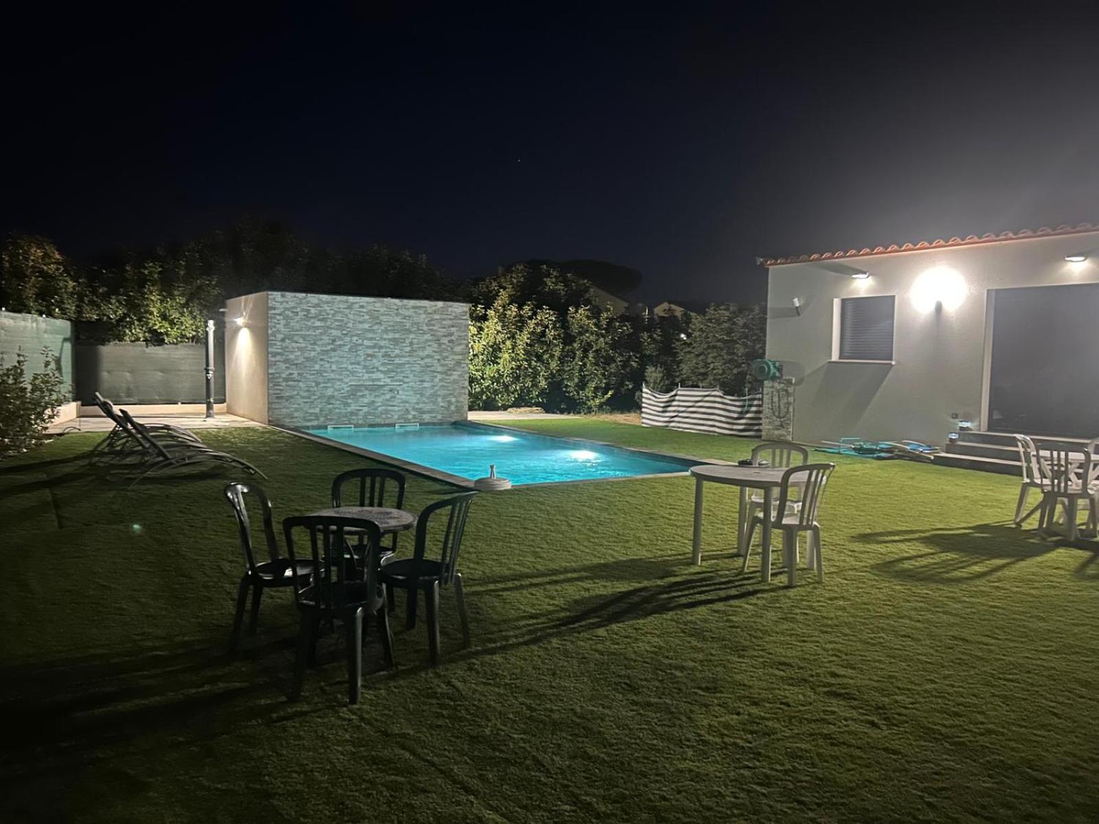 Grande Villa Avec Piscine Bompas  Buitenkant foto